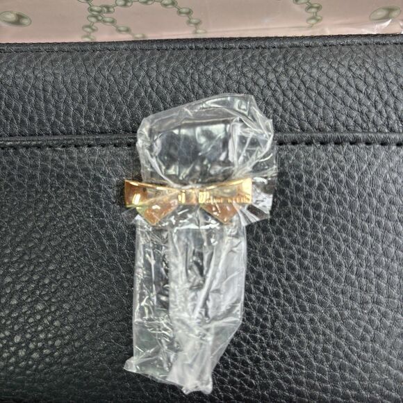 New Anne Klein Women’s Zip-Around Wristlet Wallet Black With Gold Colored Bow - Picture 2 of 10